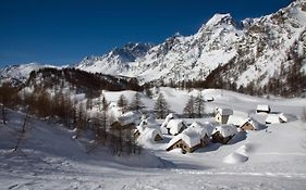 B&B Dolce Casa Con Sauna E Cromoterapia
