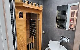 B&B Dolce Casa Con Sauna E Cromoterapia